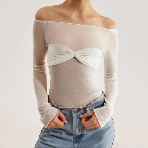 NWT Commense Nostalgia Off the Shoulder top - Picture 1 of 6